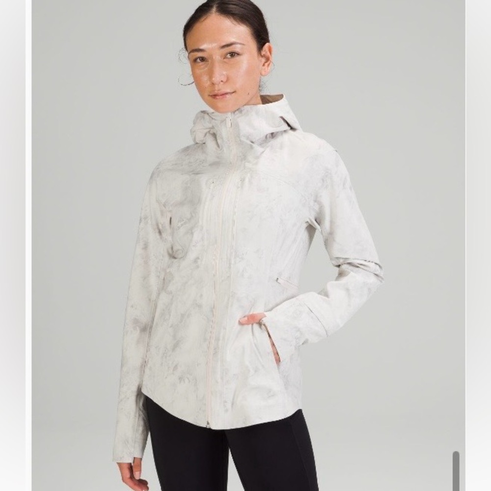 Lululemon Break a Trial Waterproof Jacket - Picture 1 of 4
